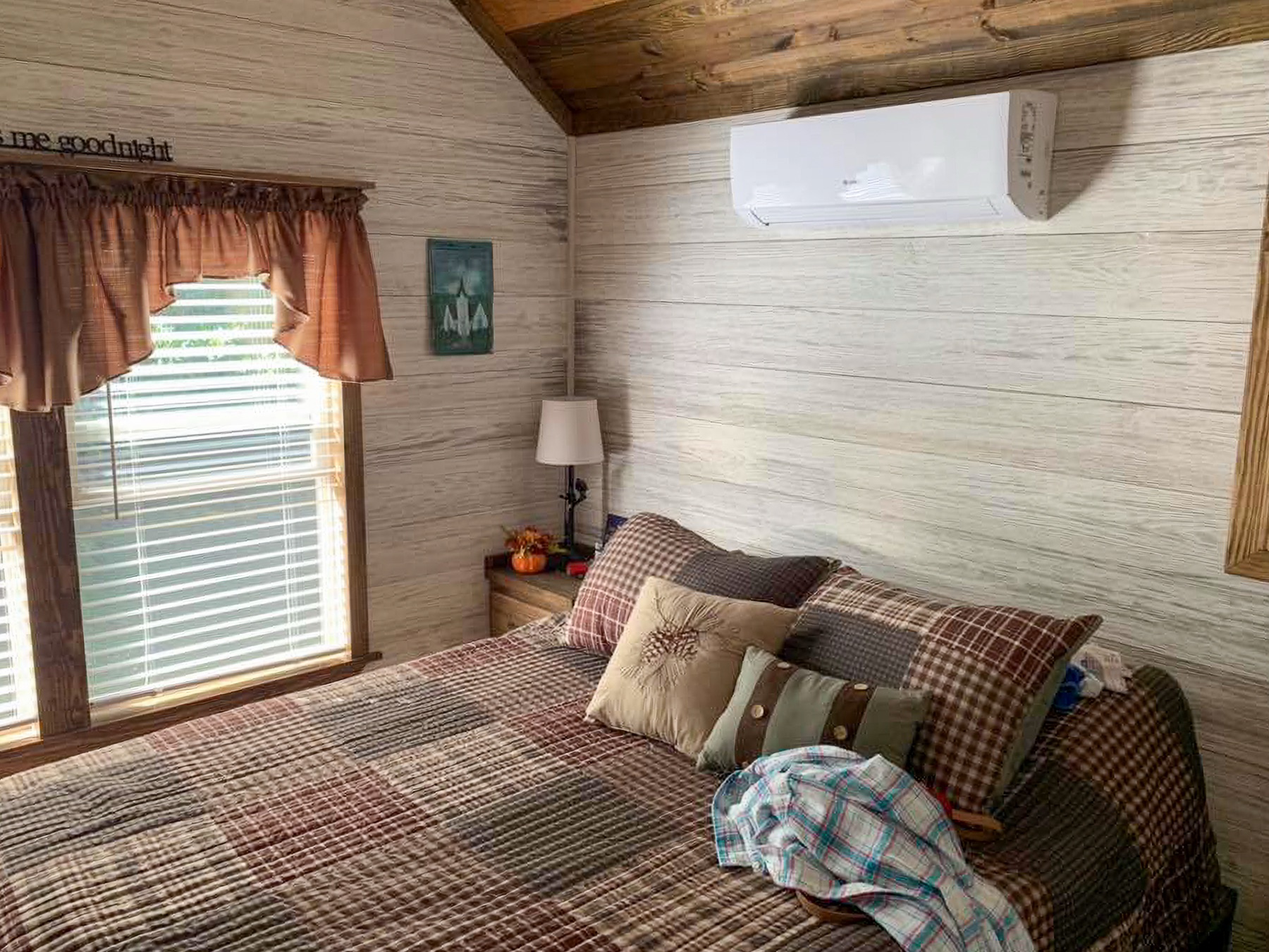 Big Oak Lodge thumbnail — bedroom